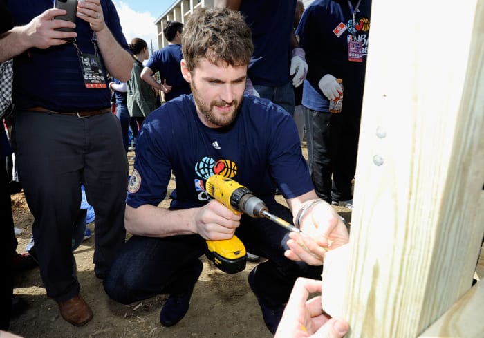 2014-Kevin-Love-NBA-Cares.jpg